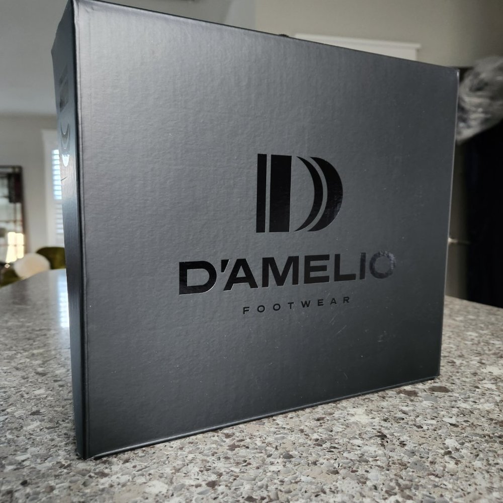 Fabulous D'Amelio Marlania Platform Pump - Black Lux Microsuede Size 9 - Picture 5 of 9